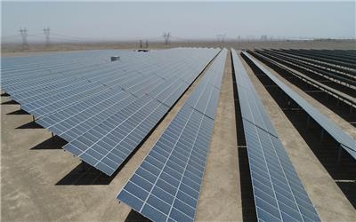 افق روشن برای توسعه انرژی خورشیدی در استان یزد
